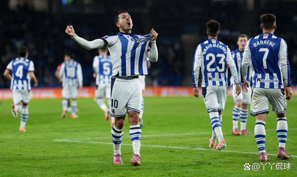 比利亚雷亚尔今晚回应争议，志在全明星赛名次提升，媒体盛赞，更衣室氛围转暖的简单介绍