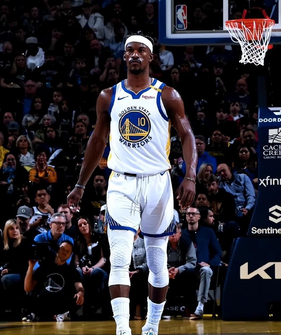  库里在西班牙队比赛中败北,绝杀引发热议的球员是 